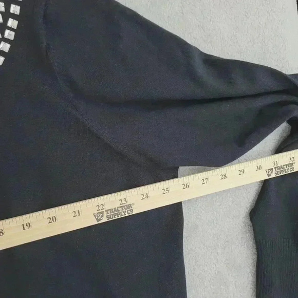 Lane Bryant Women's 22/24 Embellished Front Closure Black Sweater 29PT - Picture 4 of 10